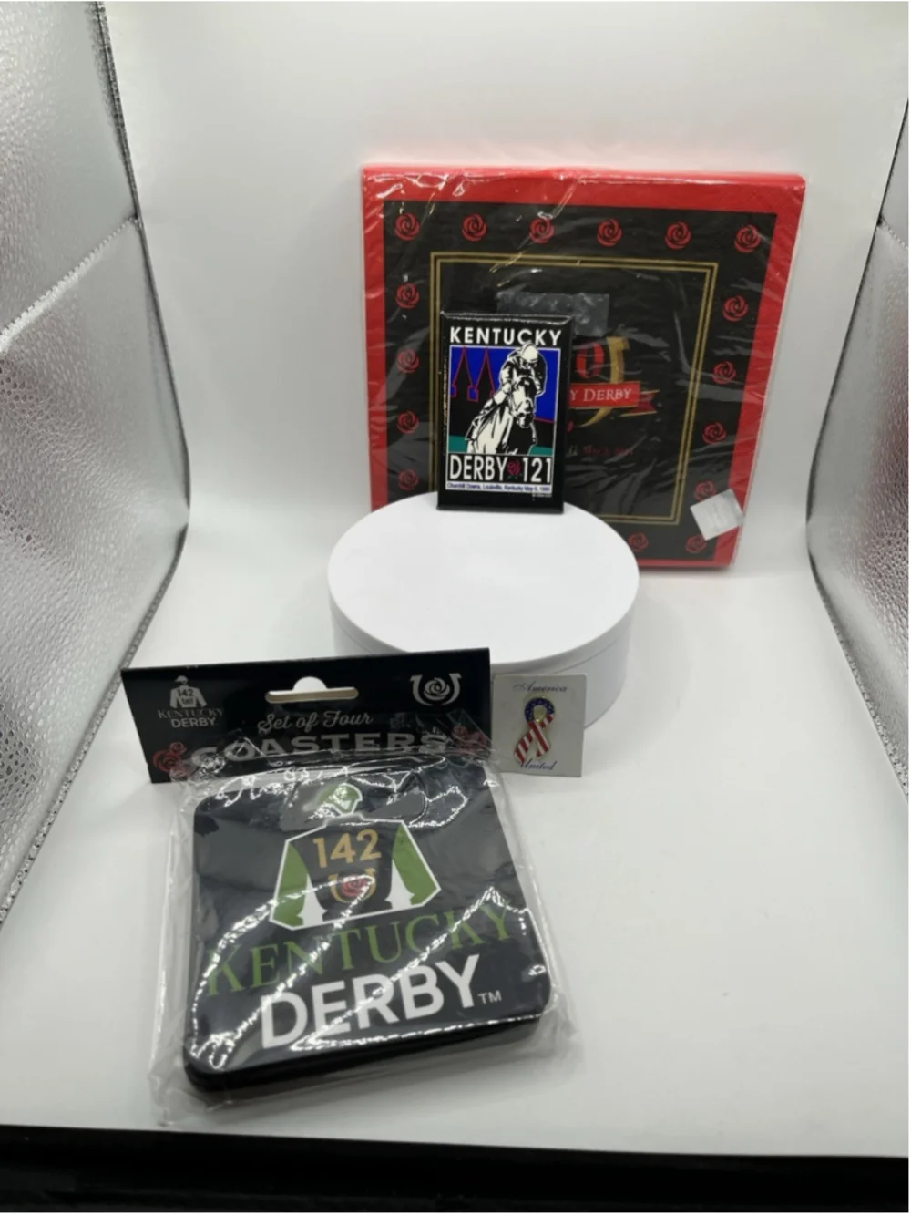COLLECTIBLE VTG 1995 Kentucky Derby Churchill Downs Horse Race Pin &MORE SEE ALL